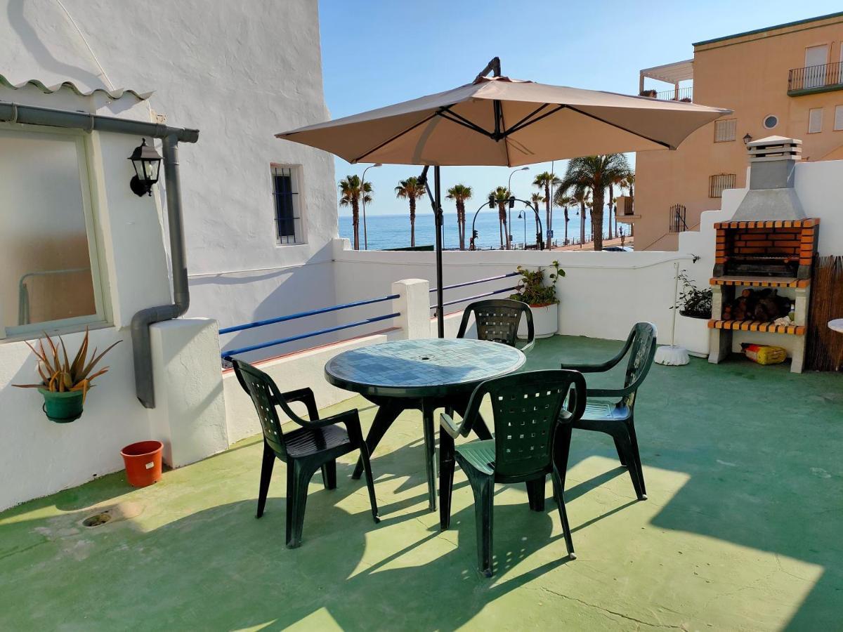 Вилла Tranquila Casa Frente Al Mar Адра Экстерьер фото